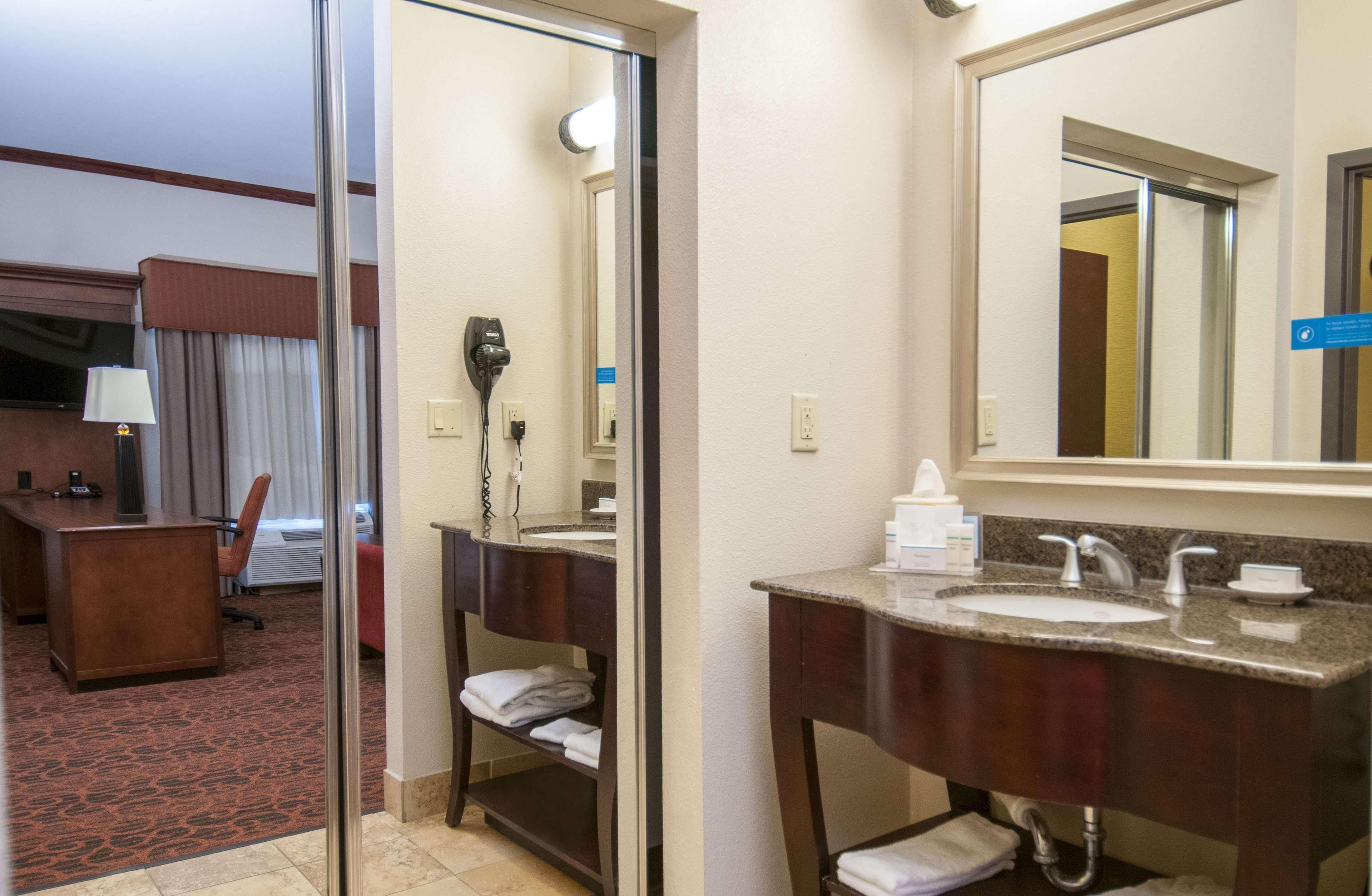 Hampton Inn And Suites Waxahachie Εξωτερικό φωτογραφία