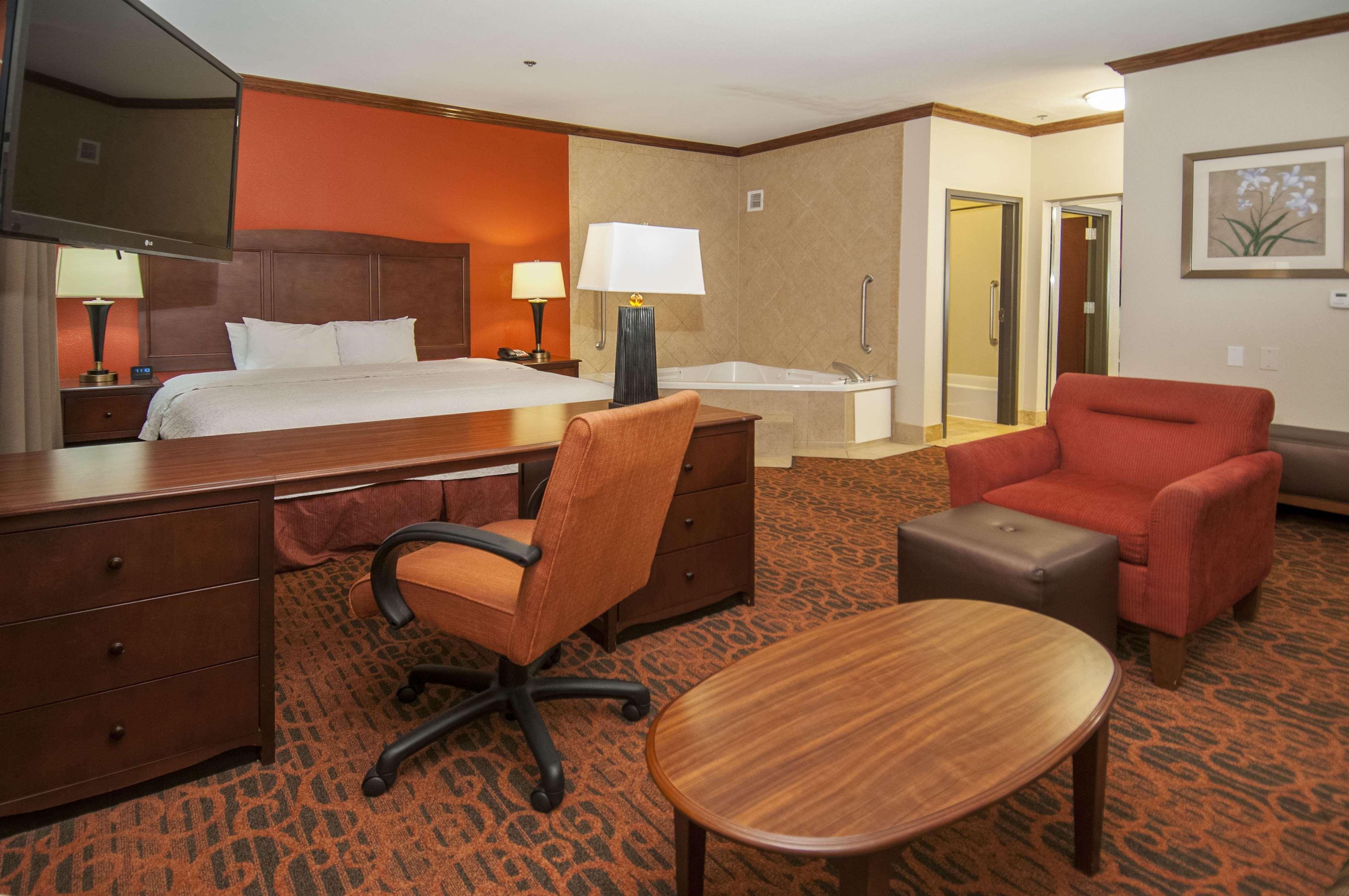 Hampton Inn And Suites Waxahachie Εξωτερικό φωτογραφία