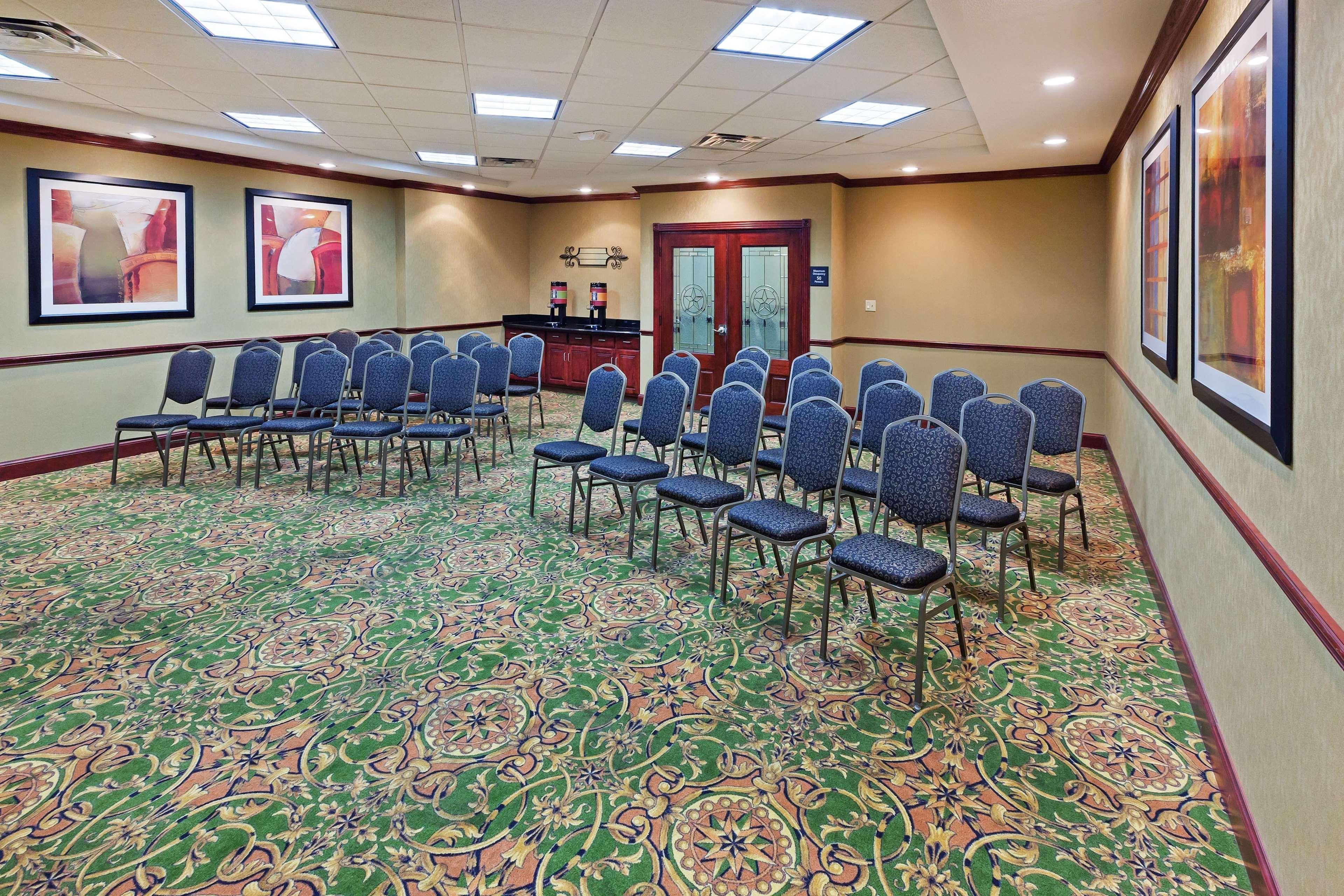 Hampton Inn And Suites Waxahachie Εξωτερικό φωτογραφία