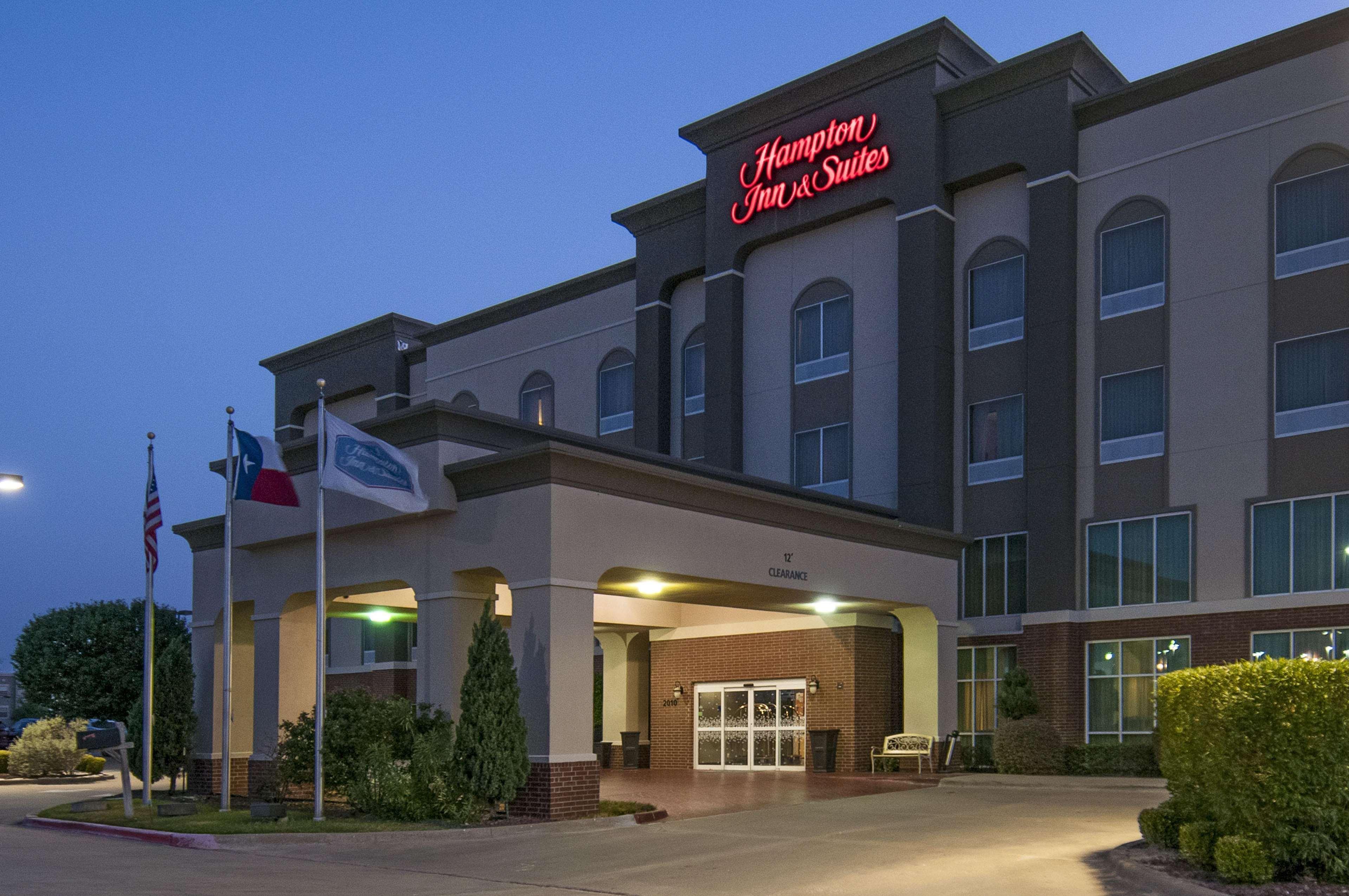 Hampton Inn And Suites Waxahachie Εξωτερικό φωτογραφία